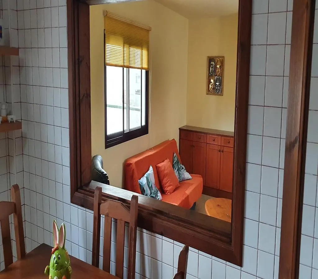 Big Property By The Beach And Natural Pool Costa Del Silencio Spanien